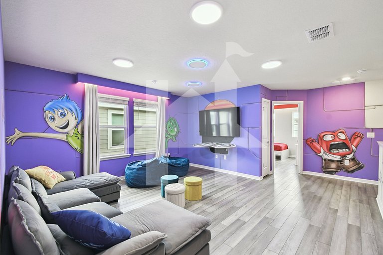 5 BD En-suites, Game Room, Pool, Sleeps 14, Disney