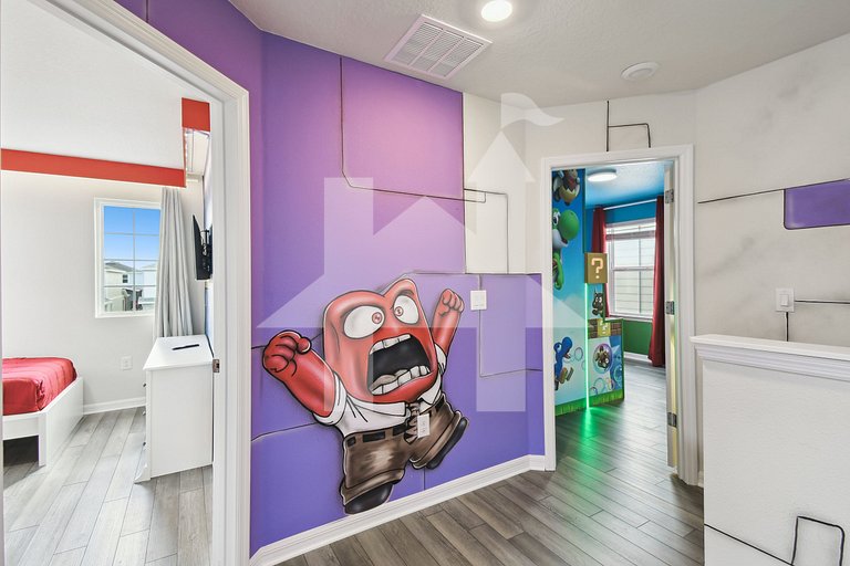 5 BD En-suites, Game Room, Pool, Sleeps 14, Disney