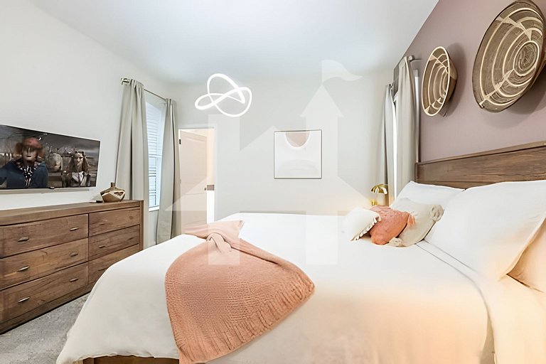 UNE - CGH5 1093 · Magical 5BR Home / Pool & Themed Rooms nea