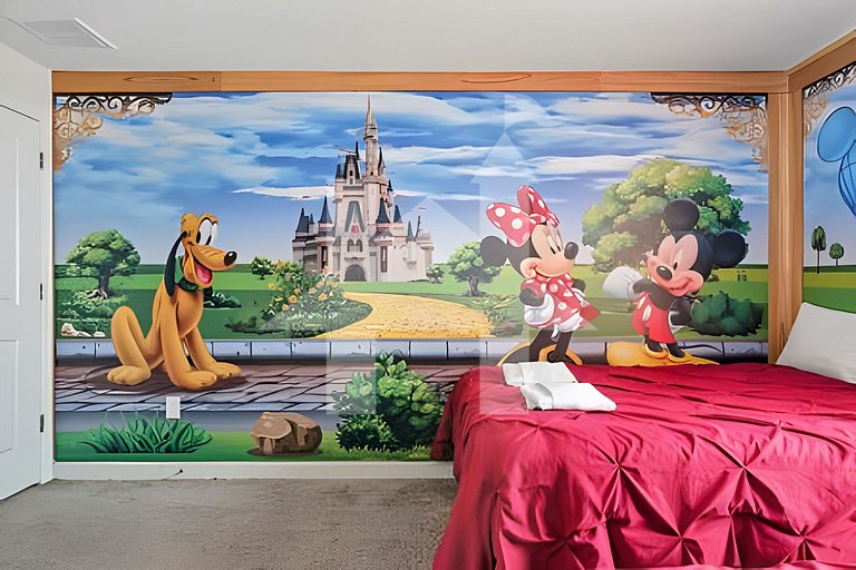 Vacation Home Near Disney, 4 bedrooms