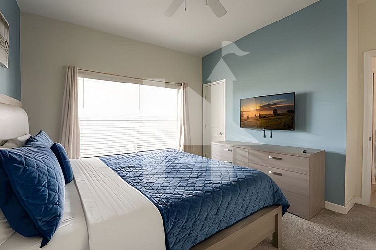 Vacation Home Near Disney, 4 bedrooms