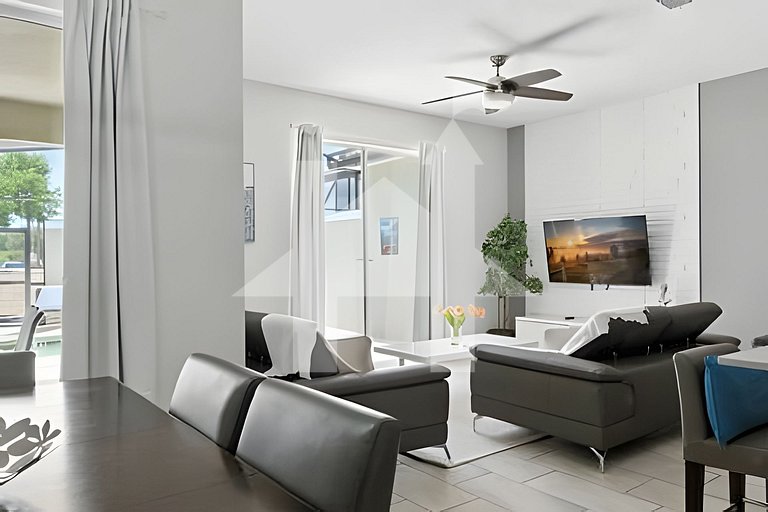 Vacation Home Near Disney, 4 bedrooms