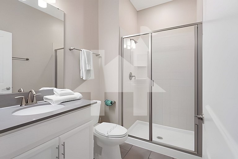 Vacation Home Near Disney, 4 bedrooms