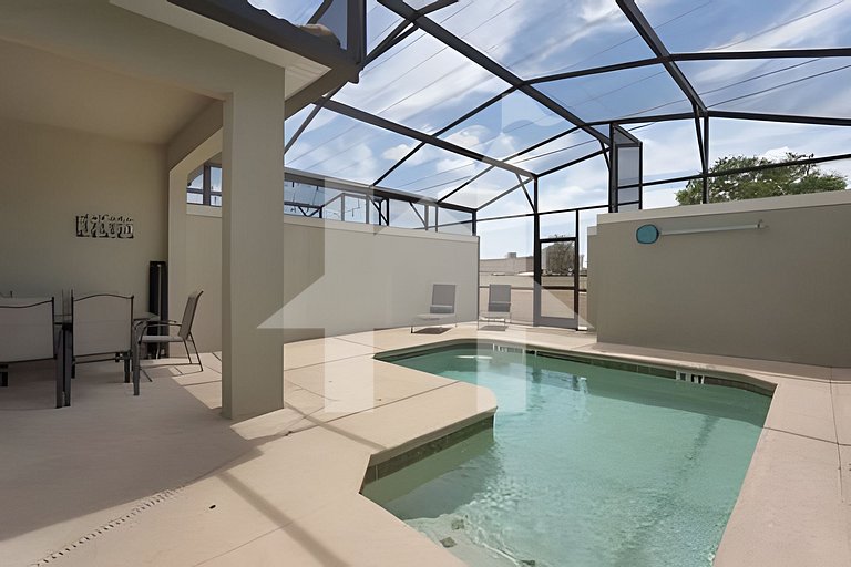 Vacation Home Near Disney, 4 bedrooms