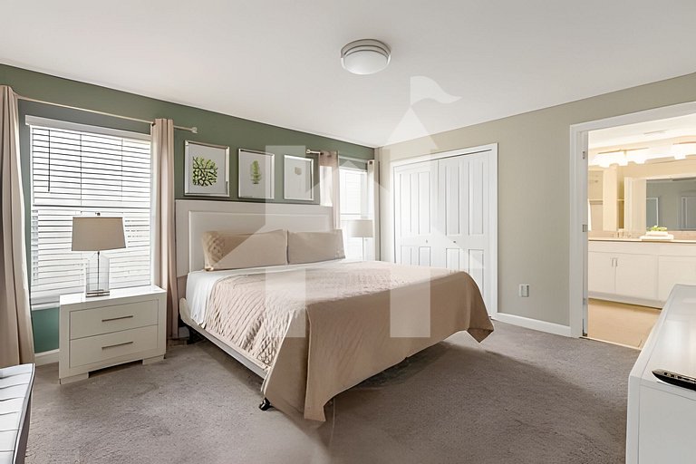 Vacation Home Near Disney, 4 bedrooms