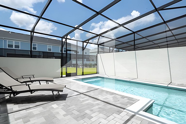 Vacation Home Near Disney, 5 bedrooms