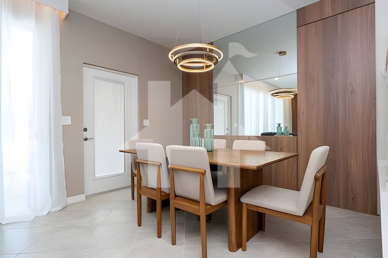 Vacation Home Near Disney, 5 bedrooms