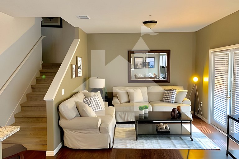 Vacation Home Near Disney, 4 bedrooms