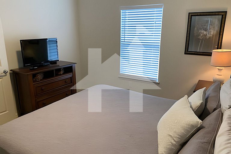 Disney -> 15 min. Modern 4BD/3BA at Lucaya Village