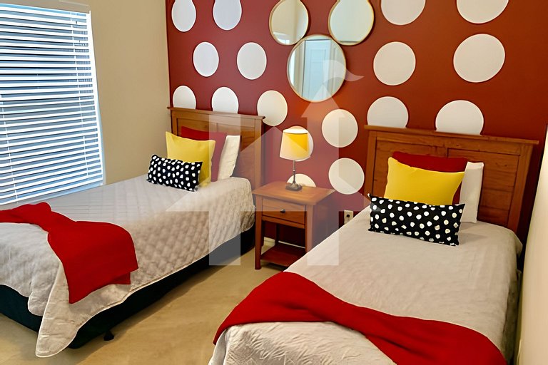 Casa de Férias Perto da Disney - 4 Quartos