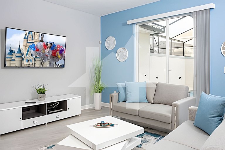 Vacation Home Near Disney, 4 bedrooms