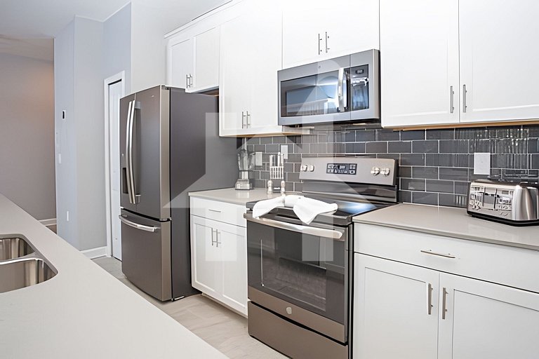 Vacation Home Near Disney, 4 bedrooms