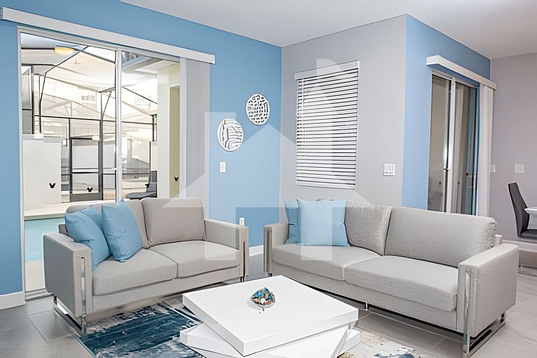 Vacation Home Near Disney, 4 bedrooms