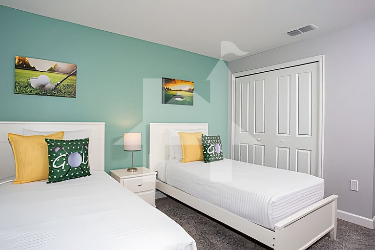 Vacation Home Near Disney, 4 bedrooms