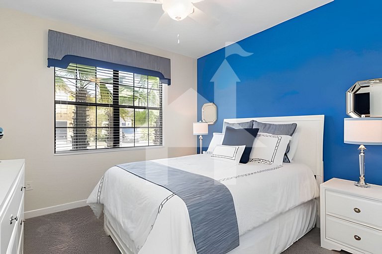 Solterra Villa De Tommaso 5BR w Pool & Games