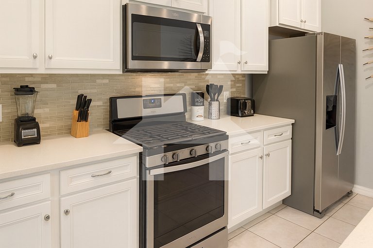 Vacation Home Near Disney, 6 bedrooms
