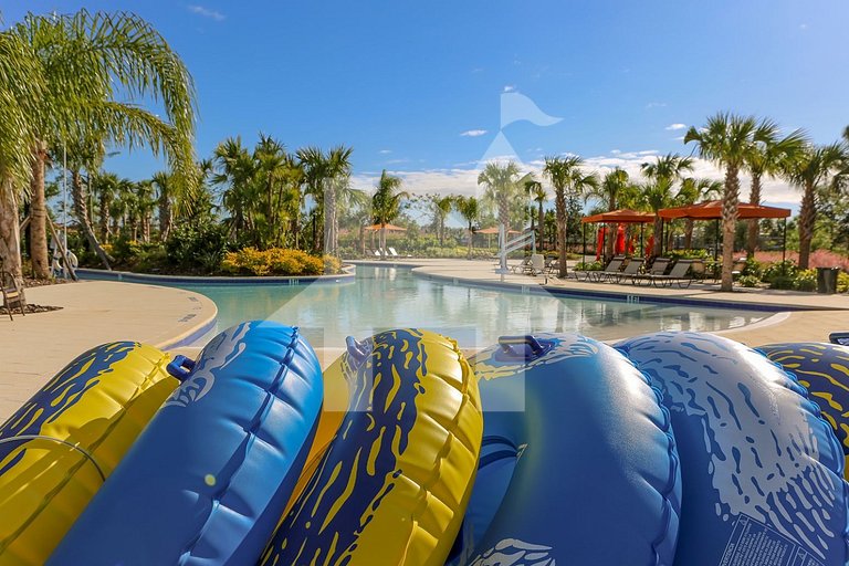 Vacation Home Near Disney, 6 bedrooms