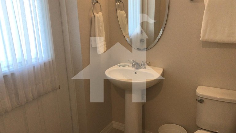 3Q/3.5B Casa com Piscina Privativa Solara Resort