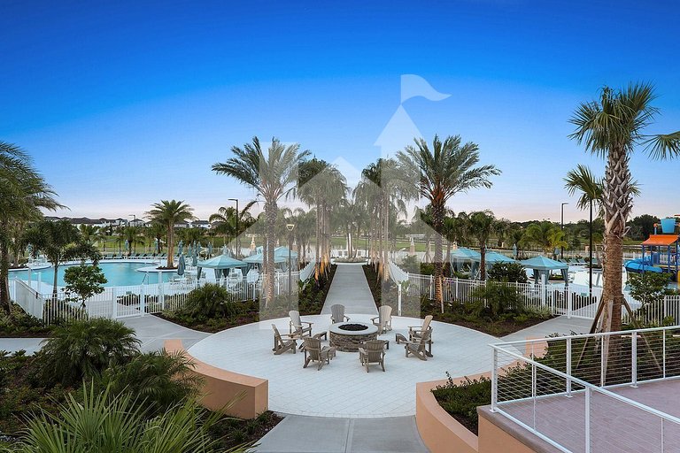 3BD/3.5BA Retreat with Private Pool Solara Resort