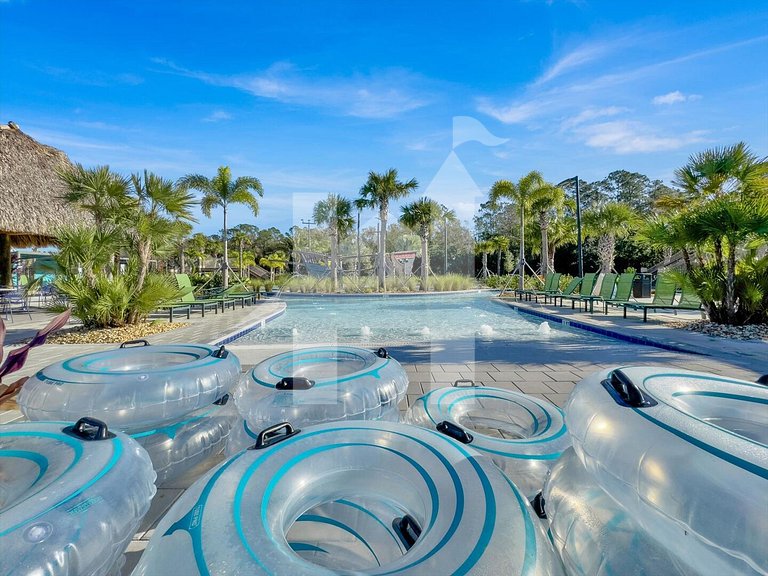 Vacation Home Near Disney, 5 bedrooms