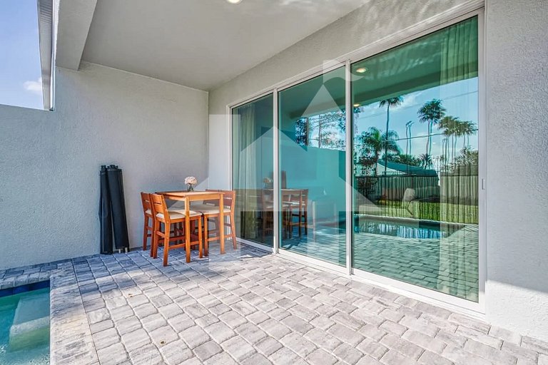 Vila Premium com Piscina Próxima à Disney