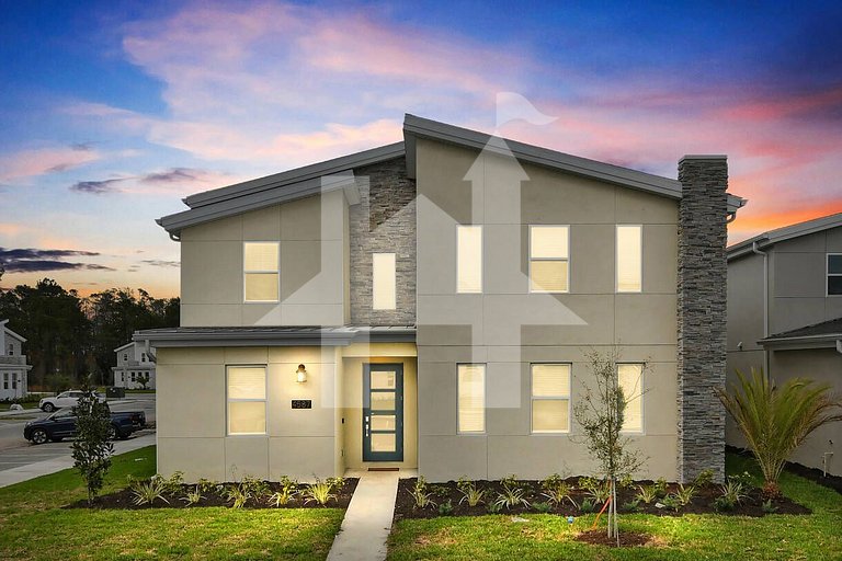 Vacation Home Near Disney, 9 bedrooms