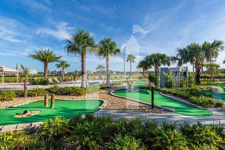 Vacation Home Near Disney, 9 bedrooms