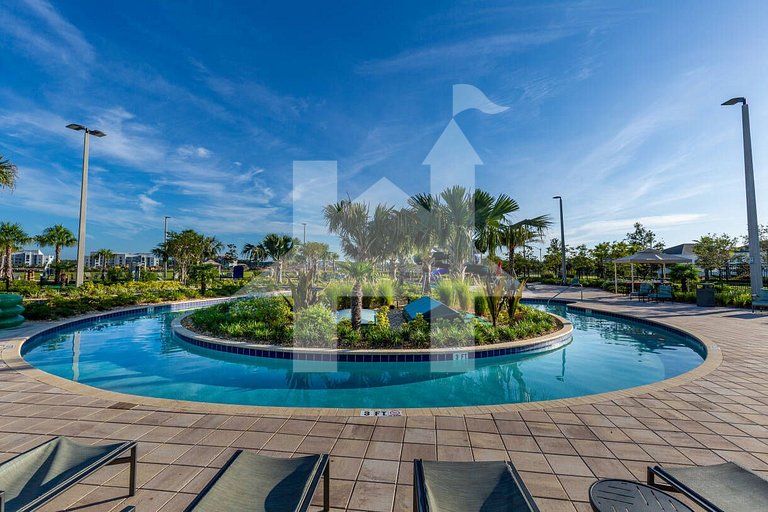 Vacation Home Near Disney, 9 bedrooms
