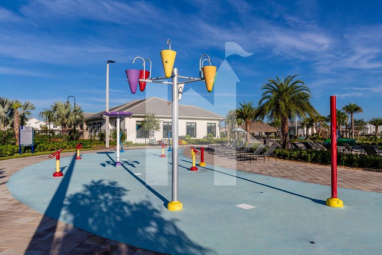 Vacation Home Near Disney, 9 bedrooms