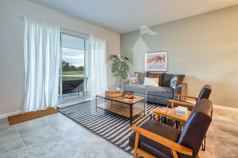 Modern condo in Champions Gate