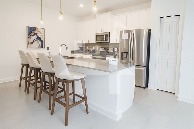 Modern 4 Bedroom Home at Storey Lake Resort Private Pool