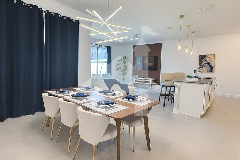 Modern 4 Bedroom Home at Storey Lake Resort Private Pool