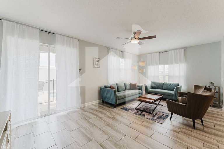 Casa 5 Quartos com Piscina Privativa