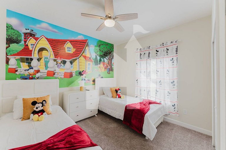 Casa 5 Quartos com Piscina Privativa