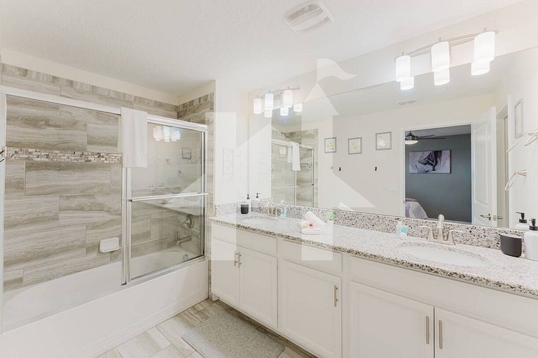 Casa 5 Quartos com Piscina Privativa