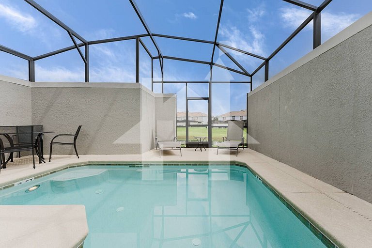 Casa 5 Quartos com Piscina Privativa