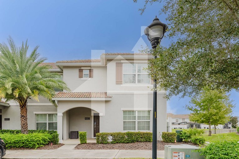 Casa 5 Quartos com Piscina Privativa