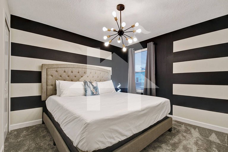 9BR Luxury Villa Storey Lake Orlando