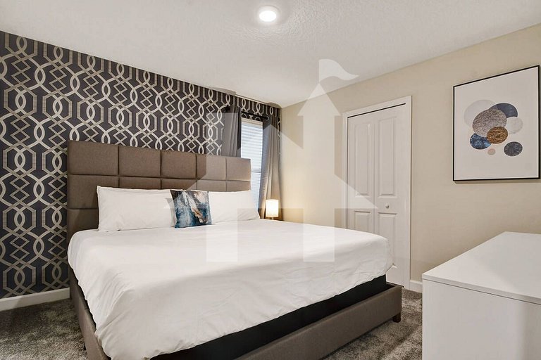 9BR Luxury Villa Storey Lake Orlando