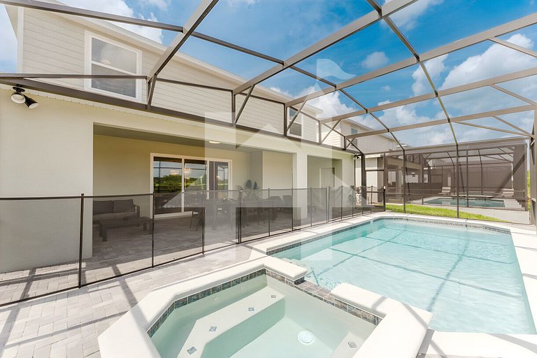 Luxuosa Casa 8 Quartos com Piscina perto da Disney