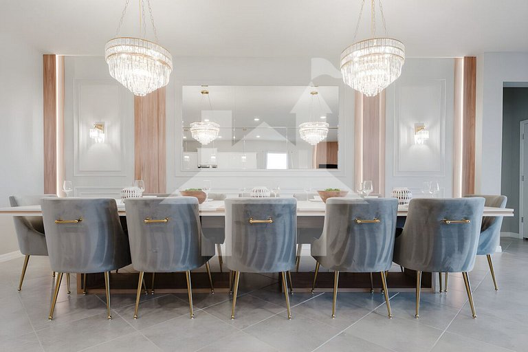 Luxuosa Casa 8 Quartos com Piscina perto da Disney