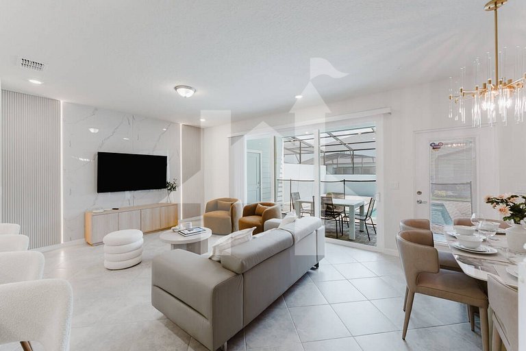 Vacation Home Near Disney, 5 bedrooms
