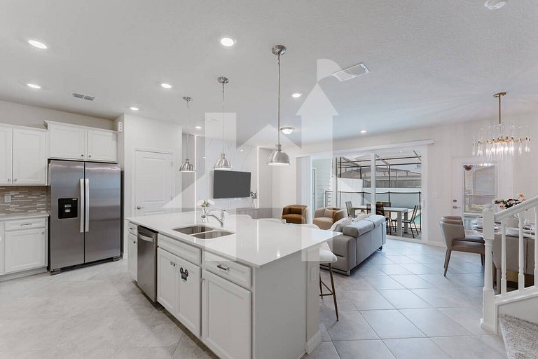 Vacation Home Near Disney, 5 bedrooms