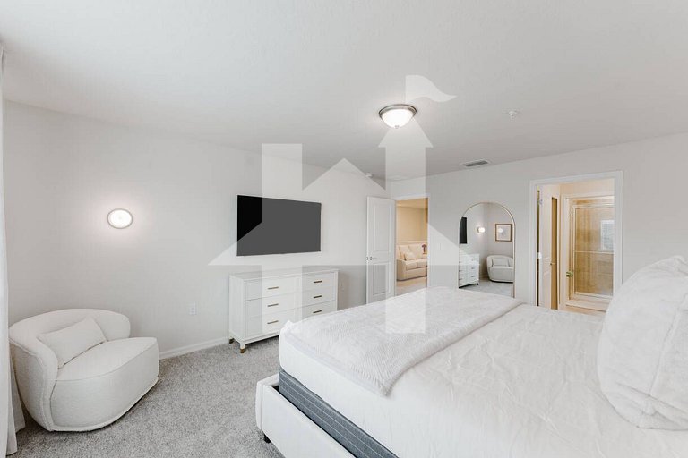 Vacation Home Near Disney, 5 bedrooms
