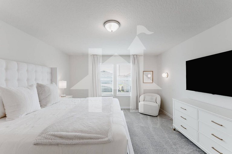 Vacation Home Near Disney, 5 bedrooms