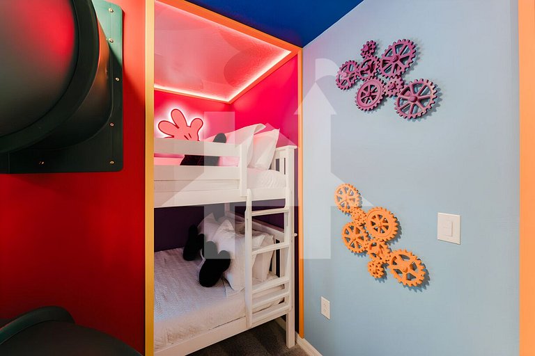 Luxuosa Casa 8 Quartos com Piscina perto da Disney