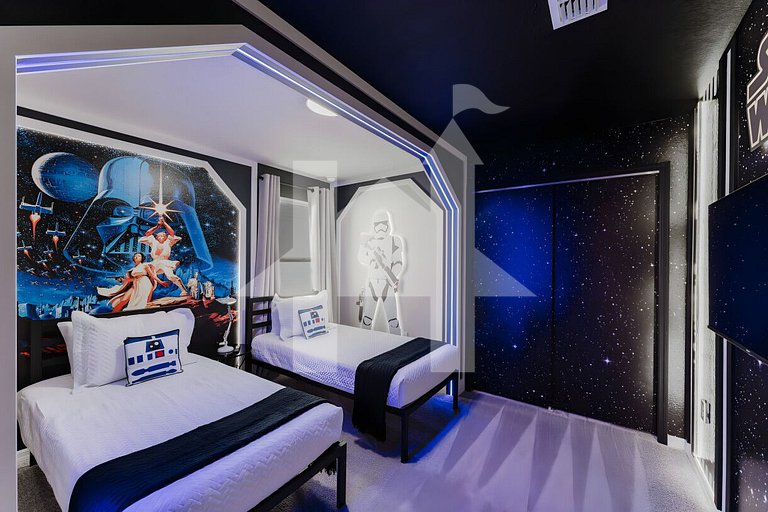 Luxuosa Casa 8 Quartos com Piscina perto da Disney