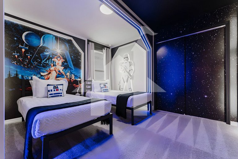 Luxuosa Casa 8 Quartos com Piscina perto da Disney