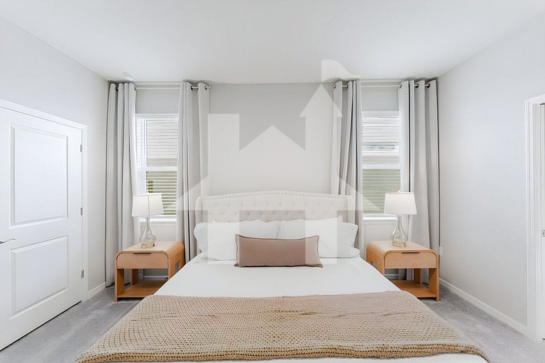 Luxuosa Casa 8 Quartos com Piscina perto da Disney