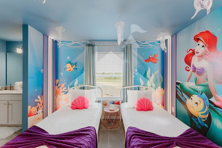 Luxuosa Casa 8 Quartos com Piscina perto da Disney